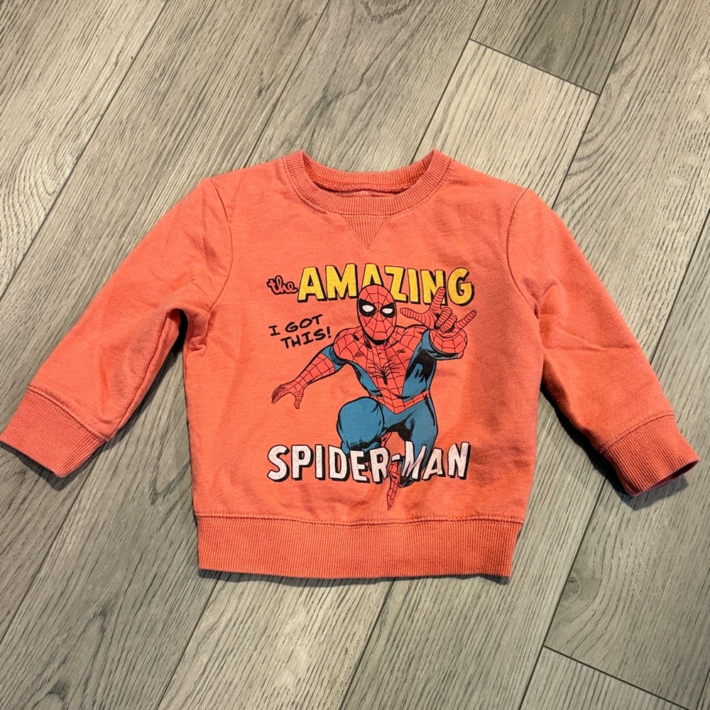 Boy 2t Spider-Man Sweatshirt in good used condition